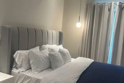 Image de 1-Bedroom Luxury apartment