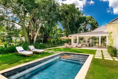 Image de Casa Del Lago, Casa de Campo by Personal Villas - Beauty and Elegance
