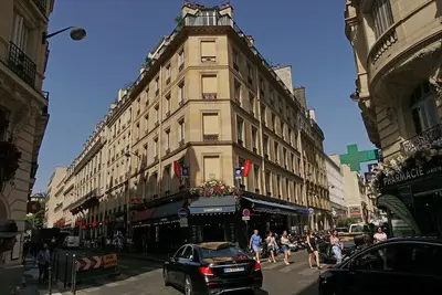 Image de 3bedroom-Steps away from Champs Elysees