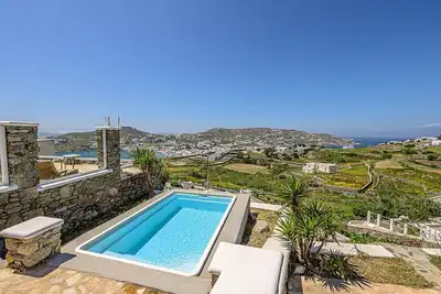 Image de 9 Muses Villa Clio, 3 Br with private plunge pool!