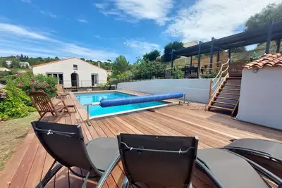 Image de Maison privée de 110 m² climatisée, piscine, wifi 7 pers +/- 1 bébé