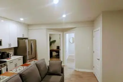 Image de Cozy basement for a lovely stay & perfect for Wfh