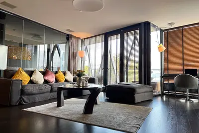 Image de Luxurious spacious apartment. Views of Kaunas City Park and Medieval City Wall.