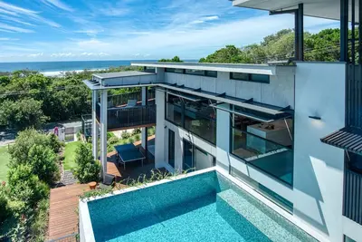 Image de Narawi - 2min to beach, ocean views