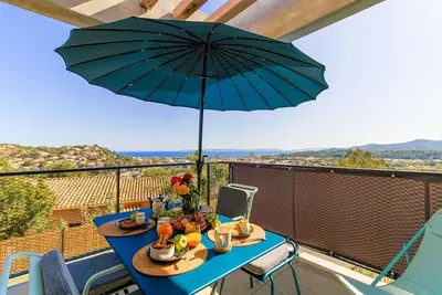 Image de Appartement avec Vue Mer pour 6 personnes