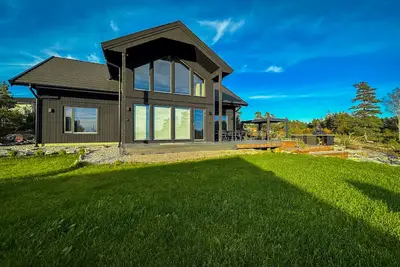 Image de Spacious and modern villa with spectacular sea views
