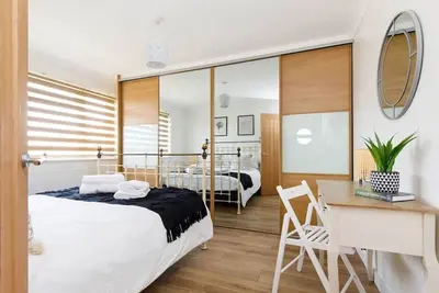 Image de Charming Bolthole 400m to Beach