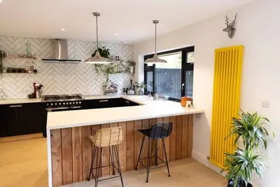 Image de Stylish Four Bed Coastal Home