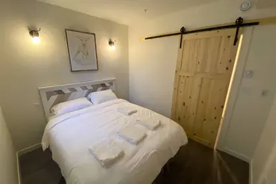 Image de Tout nouveau Dt 1 Br près de tout Edmonton, Canada