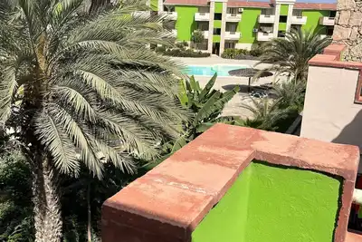 Cozy Apartment With Pool, Near Beach and Center