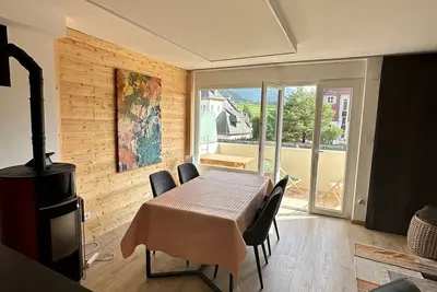 Image de Appartement rénové avec balcon près du centre de Villard-de-Lans