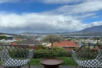 Image de Skyline Serenity Lower - Close to city and airport