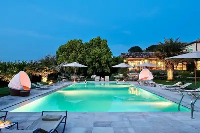 Image de Villa Giardini - Huit Chambres Villa, Couchages 20