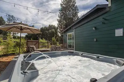 Image de Charming Dog-Friendly Home Near Regional Park