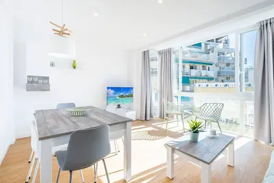 Image de Alameda 16-2 Apartment Beach-Old Town