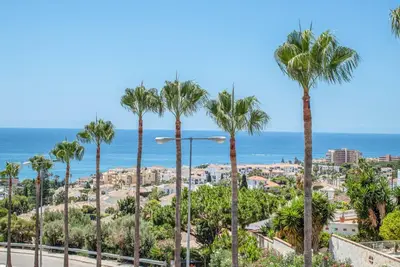 Image de Luxuriöses Ferienhaus in Mijas Costa, mit Meerblick und Großem Privatpool