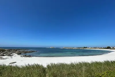 Image de Au bord de l'eau, maison entre mer, dunes, soleil et tempêtes