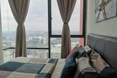 Image de Santa Monica | Cities Homes | 50\" tv | corner unit