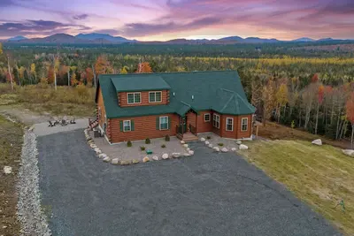 Image de MtnView+Hottub+Lg Outdoor Area