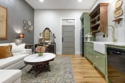 Image de Downton Abby @ Lofts on Lee