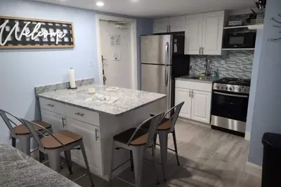 Image de Condo, ocean front ocean view, pool, hot pool, sleeps up to 6 people.