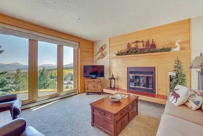 Image de Cozy Condo w/ Balcony & Mtn Views in Silverthorne