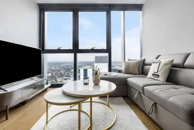 Image de The View on Elizabeth Chic City Centre Living