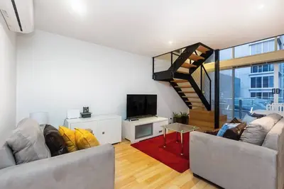 Image de New York Lofted Cbd Retreat with Pool and Parking
