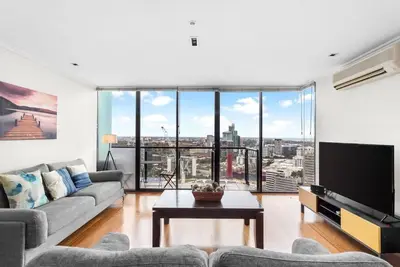 Image de Sky high Southbank Lookout with Pool and Parking