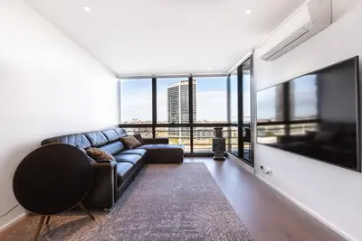Image de On the River A Resort style Retreat in Docklands