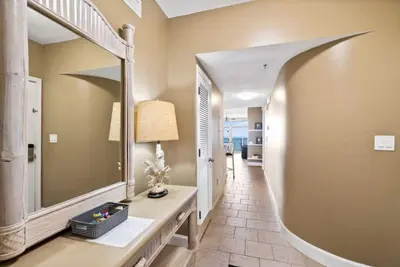 Image de Jade East hosted by Scenic Stays!
