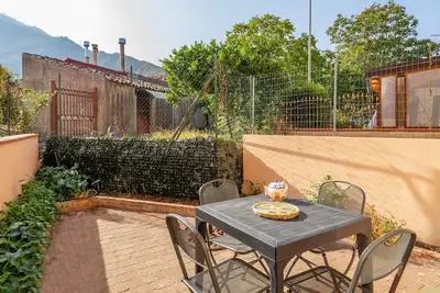 Image de Villa \"Alcantara\" avec terrasse privée, 2 balcons et Wi-Fi