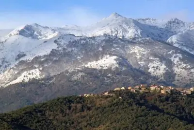 Image de Gîte et chambres au village promontoire de Prunelli di Fiumorbo!