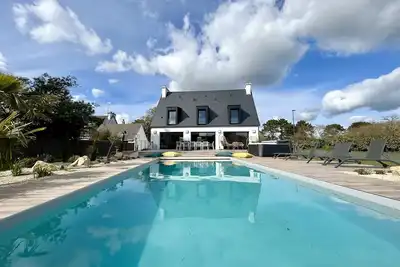 Image de Superbe Villa avec piscine proche de la plage.