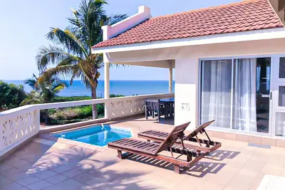 Image de Xai-Xai Beach Bliss: Your Private Coastal Retreat! Visit Mozambique.