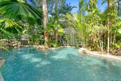 Image de Belle Escapes Tranquility on Triton