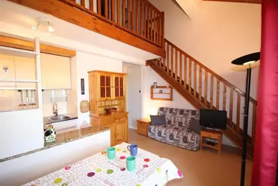 Image de 50m du centre station, 4ème étage, vue montagne, balcon, télévision, casier à ski, 41m², Les Saisies