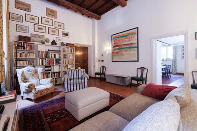 Image de Come and experience the perfect blend of historical charm and style!