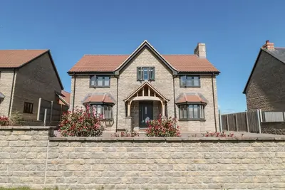 Image de Homeland, family friendly, with a garden in Somerton