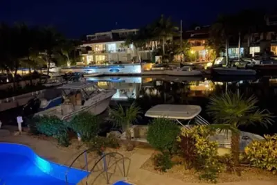 Image de Superb Property With Swimming Pool and Terrace, 5 Minutes From Beaches, ameneties
