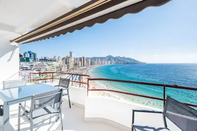 Image de Lux Center 5-C Deluxe Beach Apartment-Old Town