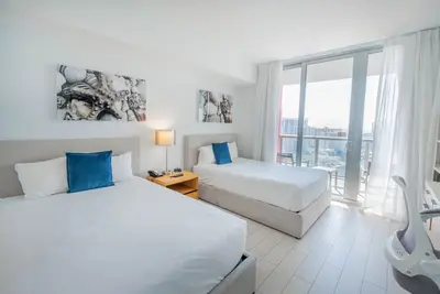 Image de Incredible Studio in Miami Beach W/Pool and Beach Service