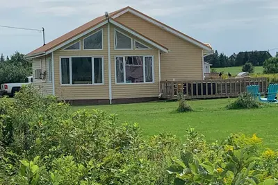 Image de Ocean view cottage at St. Peter’s Bay