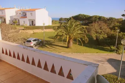 Image de Four Bedroom House W/ Sea View - V147