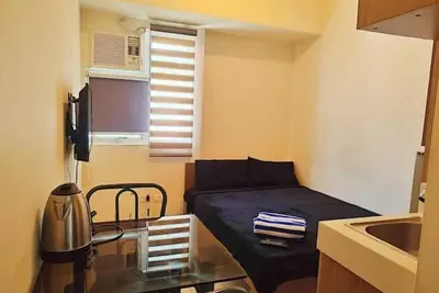 Image de 27 Budget staycation w/ unli WiFi & Netflix