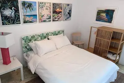 Image de Beachfront Apt. #6 w Pool & Secluded Beach