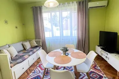 Image de Noni's Place is located in Sibiu, a 5-minute walk from the city center!