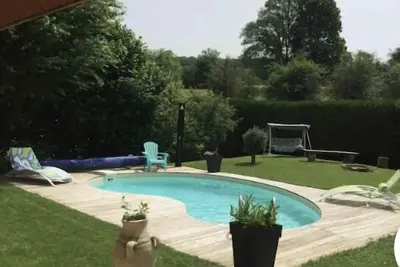 Image de Espace prive dans un écrin de verdure
