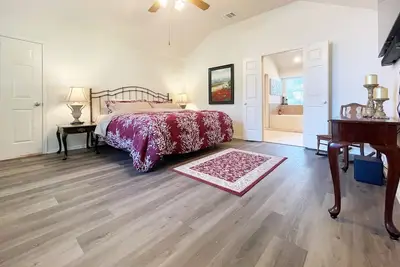 Image de Pet-Friendly 3\/3 in Allen