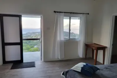 Image de Welcome to the SkyView Suite at WindBlow Villa!